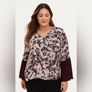 Ramy Brook Floral VNeck‎ Bell Sleeve Peasant Blouse